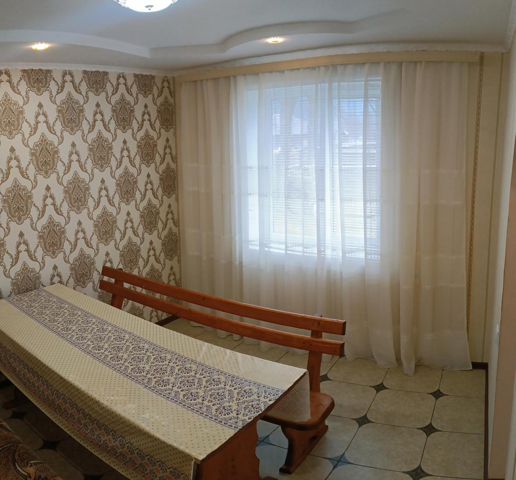 Гірська Роса Apartment Verkhniy Yasenov ภายนอก รูปภาพ